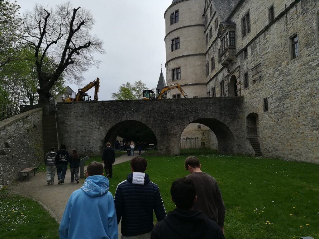 Fahrt zur Erinnerungs- und Gedenkstätte Wewelsburg